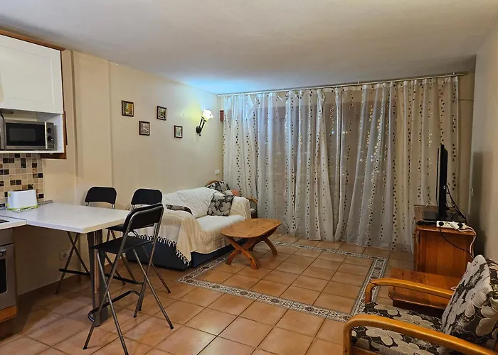 2 Bedroom Near Fanabe