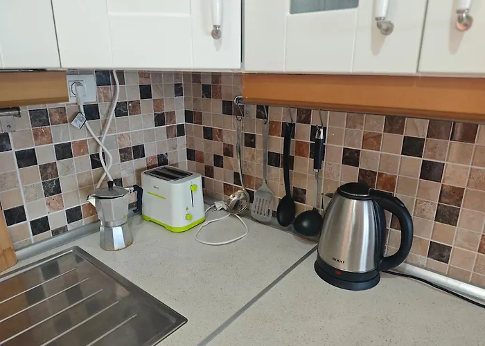 Apartment 2 Bedroom Near Fanabe